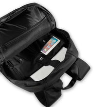 Заредете изображение във визуализатора на галерията – Backpack BMW BMBP15PUCARTCBK 16" black/black Carbon&amp;Nylon Tricolor
