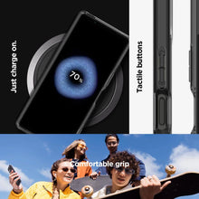 Заредете изображение във визуализатора на галерията – Spigen Ultra Hybrid case for Sony Xperia 5 V - Zero One
