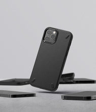 Заредете изображение във визуализатора на галерията – Ringke Onyx Durable TPU Case Cover for iPhone 12 Pro Max blue (OXAP0042)
