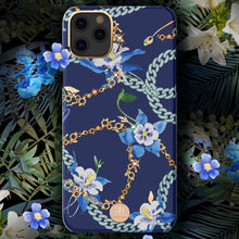 Заредете изображение във визуализатора на галерията – Kingxbar Luxury Series case decorated with original Swarovski crystals iPhone 11 Pro Max green - TopMag
