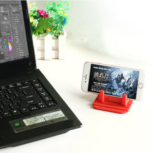 Заредете изображение във визуализатора на галерията – Silicone Car Phone Holder Dashboard Desktop Stand blue - TopMag

