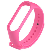 Заредете изображение във визуализатора на галерията – Replacement Silicone Wristband Strap for Xiaomi Mi Band 4 / Mi Band 3 Pink - TopMag
