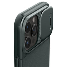 Заредете изображение във визуализатора на галерията – Spigen OPTIK ARMOR MAG MAGSAFE IPHONE 15 PRO MAX ABYSS GREEN
