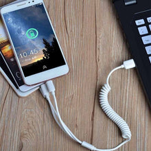 Заредете изображение във визуализатора на галерията – Dudao car kit charger 2x USB 2.4A + cable USB 3in1 Lightning / Type C / micro USB cable white (R7 white) - TopMag
