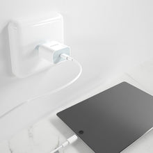 Заредете изображение във визуализатора на галерията – Dudao fast EU USB Type C Power Delivery 18W charger + cable USB Type C / Lightning cable 1m white (A8EU + PD cable white) - TopMag
