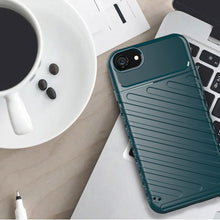 Заредете изображение във визуализатора на галерията – Thunder Case flexible armored cover for iPhone SE 2022 / SE 2020 / iPhone 8 / iPhone 7 black - TopMag
