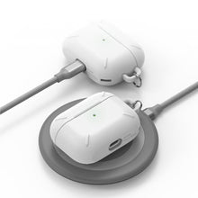 Заредете изображение във визуализатора на галерията – Ringke AirPods Case Durable Cover Case for AirPods Pro Earphones + Carabiner Clear (ACEC0011) - TopMag
