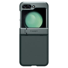 Заредете изображение във визуализатора на галерията – Spigen TOUGH ARMOR PRO GALAXY Z Flip 5 ABYSS GREEN
