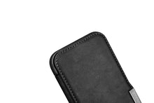 Заредете изображение във визуализатора на галерията – iPhone 15 Plus iCarer Oil Wax Premium Leather MagSafe Compatible Leather Case - Black
