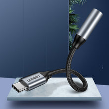 Заредете изображение във визуализатора на галерията – Ugreen Headphone Adapter with 3.5mm mini jack to USB Type C 10cm gray (30632) - TopMag
