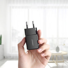 Заредете изображение във визуализатора на галерията – Ugreen USB wall charger 2,1A black (50459) - TopMag
