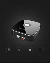 Заредете изображение във визуализатора на галерията – Ugreen adapter receiver Bluetooth 5.1 aptX 2RCA / 3.5mm mini jack black (40759) - TopMag
