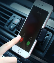 Заредете изображение във визуализатора на галерията – Ugreen car air vent clamp for ventilation grille black (30798) - TopMag
