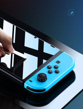 Заредете изображение във визуализатора на галерията – Ugreen 2x tempered glass for the Nintendo Switch screen transparent (50728) - TopMag

