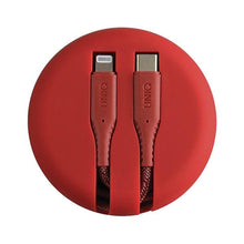 Заредете изображение във визуализатора на галерията – UNIQ kabel MFI Halo USB-C-Lightning 18W nylonowy zwijany 1,2m czerwony/carmine red - TopMag
