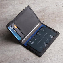 Заредете изображение във визуализатора на галерията – UNIQ Sim Adapter Traveller Kit 7in1 organizer - TopMag
