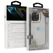 Заредете изображение във визуализатора на галерията – Liavec Transparent TPU Case for Iphone 15 Pro Max gold

