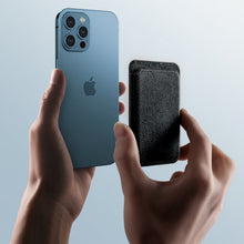Заредете изображение във визуализатора на галерията – Alcane MagPocket - Black
