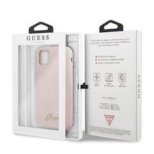 Заредете изображение във визуализатора на галерията – Guess GUHCN65LSLMGLP iPhone 11 Pro Max jasnoróżowy/light pink hard case Silicone Vintage Gold Logo - TopMag

