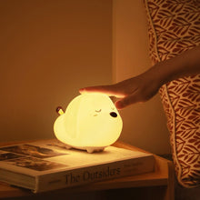 Заредете изображение във визуализатора на галерията – Baseus silicone LED bedside lamp for children 3 light modes doggy white (DGAM-B02) - TopMag
