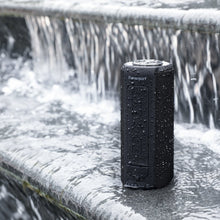 Заредете изображение във визуализатора на галерията – Tronsmart T6 Plus Portable Wireless Bluetooth 5.0 40W Speaker with Powerbank Black (349452) - TopMag
