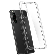 Заредете изображение във визуализатора на галерията – Spigen ULTRA HYBRID SONY XPERIA 5 IV CRYSTAL CLEAR
