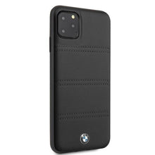 Заредете изображение във визуализатора на галерията – Etui hardcase BMW BMHCN65PELBK iPhone 11 Pro Max czarny/black Signature Horizontal Lines - TopMag
