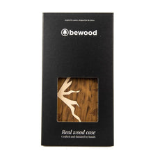 Заредете изображение във визуализатора на галерията – Wooden case for iPhone 15 Plus Bewood Imbuia Mountains
