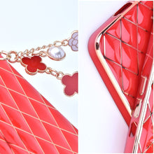 Заредете изображение във визуализатора на галерията – TREND Case for IPHONE 13 red
