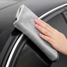 Заредете изображение във визуализатора на галерията – Baseus 2x microfiber car drying towel microfiber 40 cm x 40 cm gray (CRXCMJ-0G) - TopMag
