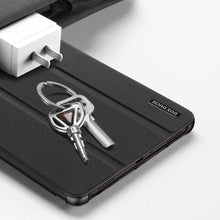 Заредете изображение във визуализатора на галерията – DUX DUCIS Domo Tablet Cover with Multi-angle Stand and Smart Sleep Function for Samsung Galaxy Tab A 8.4'' 2020 black - TopMag
