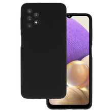 Заредете изображение във визуализатора на галерията – Silicone Lite Case for Samsung Galaxy A32 5G black
