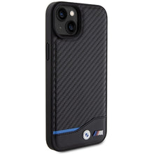 Заредете изображение във визуализатора на галерията – Original Case BMW Leather Carbon BMHCP15M22NBCK for Iphone 15 Plus Black
