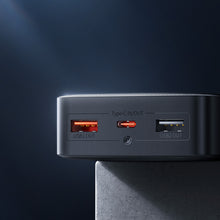 Заредете изображение във визуализатора на галерията – Powerbank 10000mAh USB / USB C 25W PD QC + USB C 60W Cable Baseus Bipow - black
