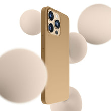 Заредете изображение във визуализатора на галерията – Apple iPhone 14 Pro - 3mk Hardy Silicone MagCase Gold
