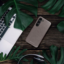 Заредете изображение във визуализатора на галерията – Roar LOOK Case - for Samsung Galaxy S23 Ultra 5G Grey
