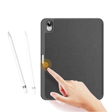 Заредете изображение във визуализатора на галерията – Dux Ducis Domo case iPad 10.9&#39;&#39; 2022 (10 gen.) smart cover stand black
