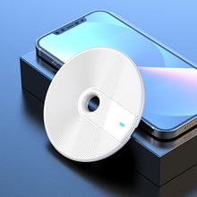 Заредете изображение във визуализатора на галерията – Wireless Induction Charger QI Universal Fast Charge - FC06 15W White (min.2A)
