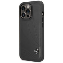 Заредете изображение във визуализатора на галерията – Mercedes MEHCP14L8ROLK iPhone 14 Pro 6.1" black/black hardcase Leather Wave Pattern
