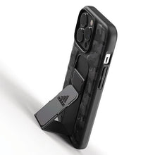 Заредете изображение във визуализатора на галерията – Adidas SP Grip Case CAMO iPhone 13/13 Pro black/black 47243
