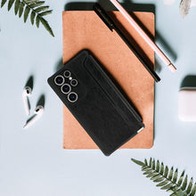 Заредете изображение във визуализатора на галерията – Razor Leather Book Case for Samsung Galaxy S21 FE black
