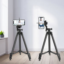 Заредете изображение във визуализатора на галерията – Phone tripod 3120 with bluetooth remote control

