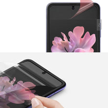 Заредете изображение във визуализатора на галерията – Ringke Invisible Defender 2x Full TPU Coverage Screen Protector for Samsung Galaxy Z Flip - case friendly (IDSG0009) - TopMag
