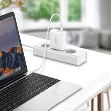 Заредете изображение във визуализатора на галерията – Ugreen Fast USB Type C / USB Wall Charger 36 W Quick Charge 4.0 Power Delivery white (60468 CD170) - TopMag
