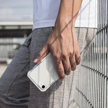 Заредете изображение във визуализатора на галерията – UNIQ etui Combat iPhone 7/8/SE 2020 / SE 2022 biały/blanc white - TopMag
