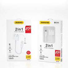 Заредете изображение във визуализатора на галерията – Dudao adapter plug headphone splitter USB Type C - USB Type C / 3.5 mm mini jack white (L13T white) - TopMag
