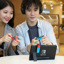 Заредете изображение във визуализатора на галерията – Ugreen adapter transmitter transmitter Bluetooth 5.0 aptX 3.5 mm mini jack for Nintendo Switch (80188) - TopMag
