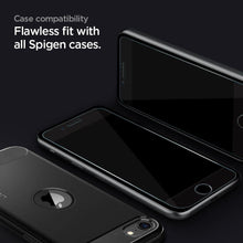 Заредете изображение във визуализатора на галерията – TEMPERED GLASS SPIGEN GLASS FC 2-PACK IPHONE 7/8 / SE 2022 / SE 2020 BLACK - TopMag

