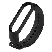 Заредете изображение във визуализатора на галерията – Replacement Silicone Wristband Strap Bracelet Bangle Bracelet for Xiaomi Mi Band 5 Black - TopMag
