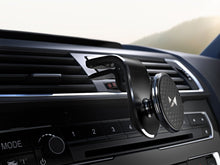 Заредете изображение във визуализатора на галерията – Wozinsky magnetic holder for the car grille 360 black (WMH-03) - TopMag
